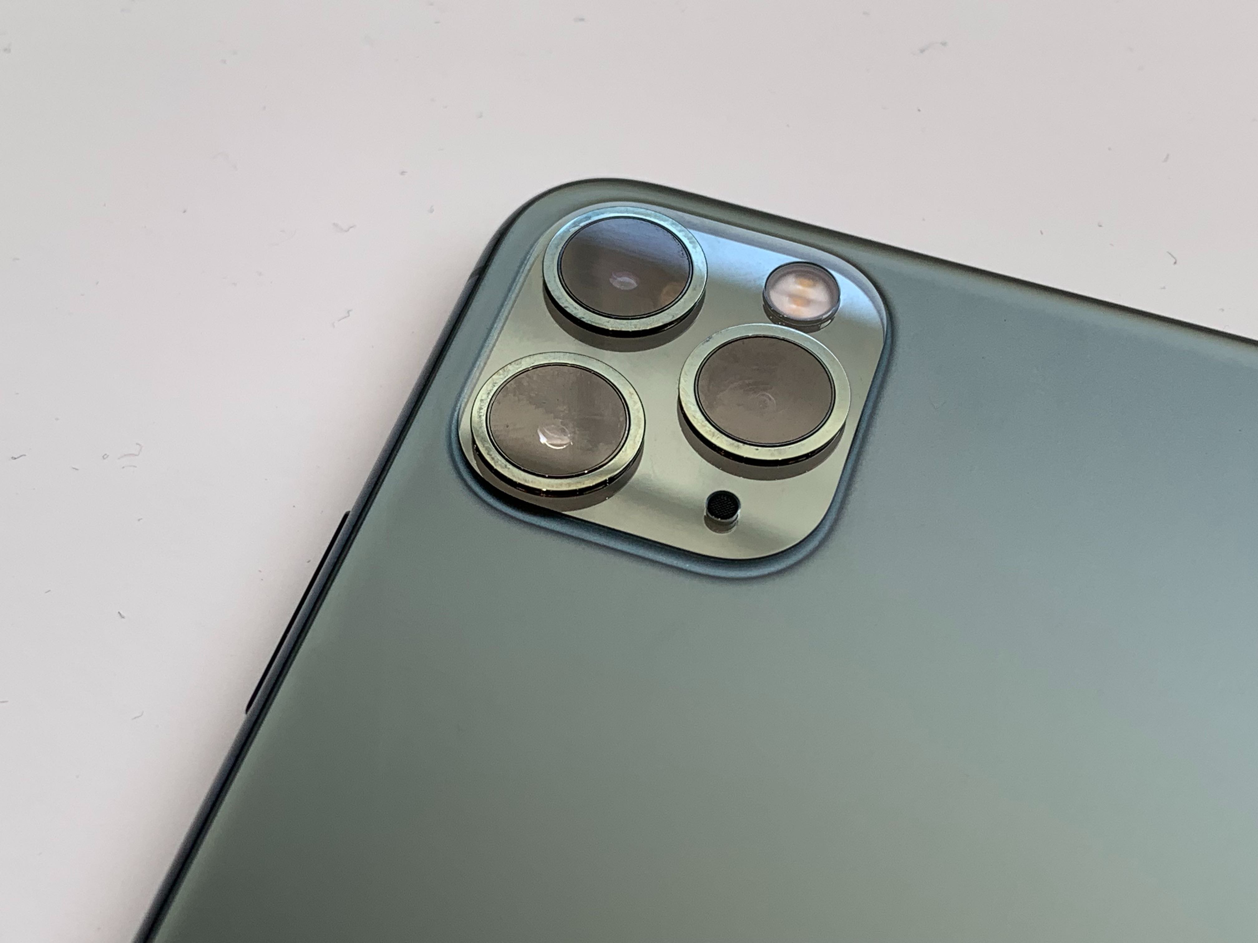 iphone11pro图赏从图片来看银色版似乎最漂亮你喜欢哪个颜色zt