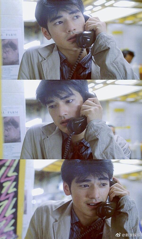 1994年《重庆森林》,金城武饰演失恋的警察何志武,有点话痨却十分温柔