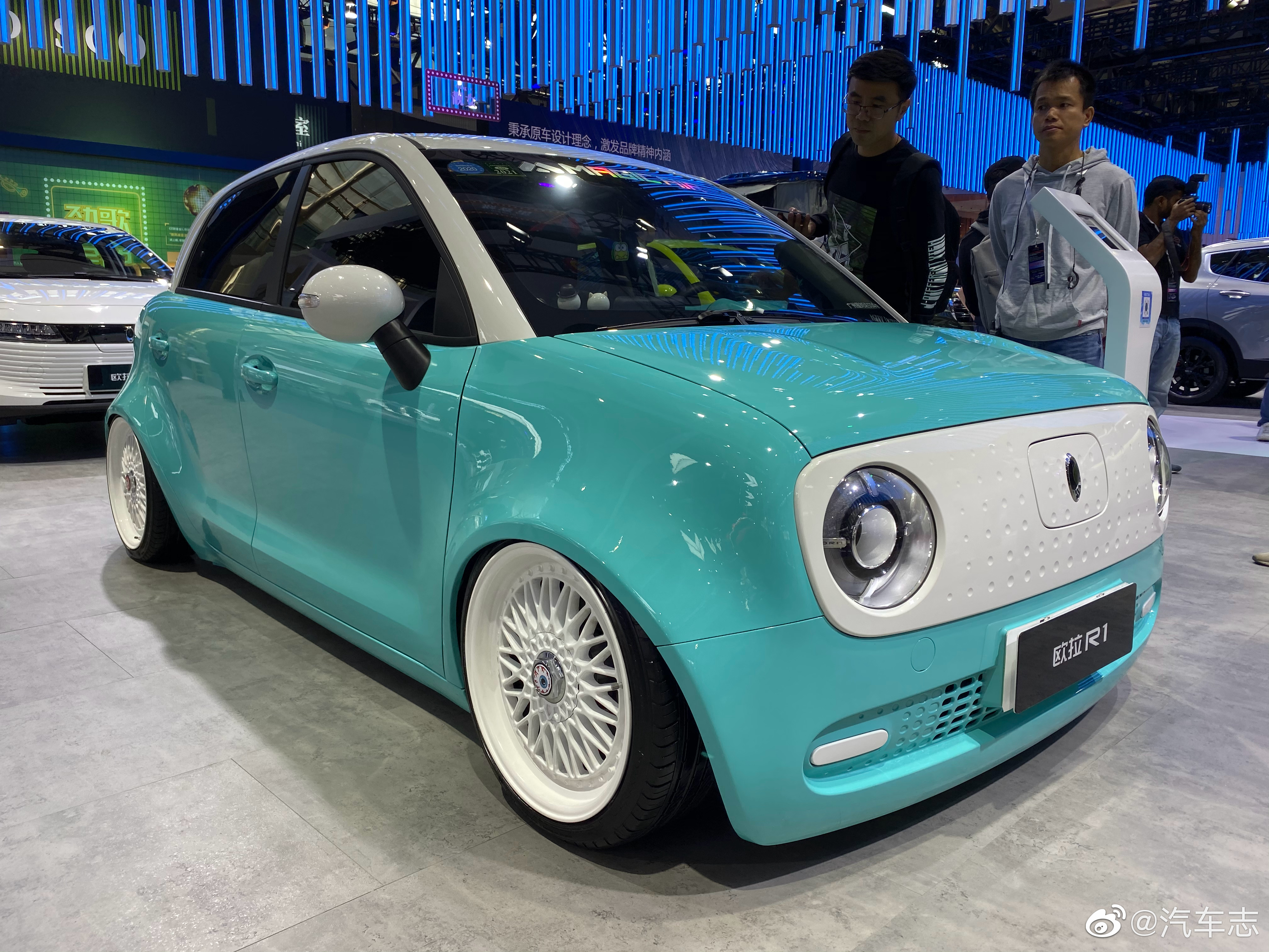 三台很萌的欧拉r1改装车亮相你喜欢哪一台zt