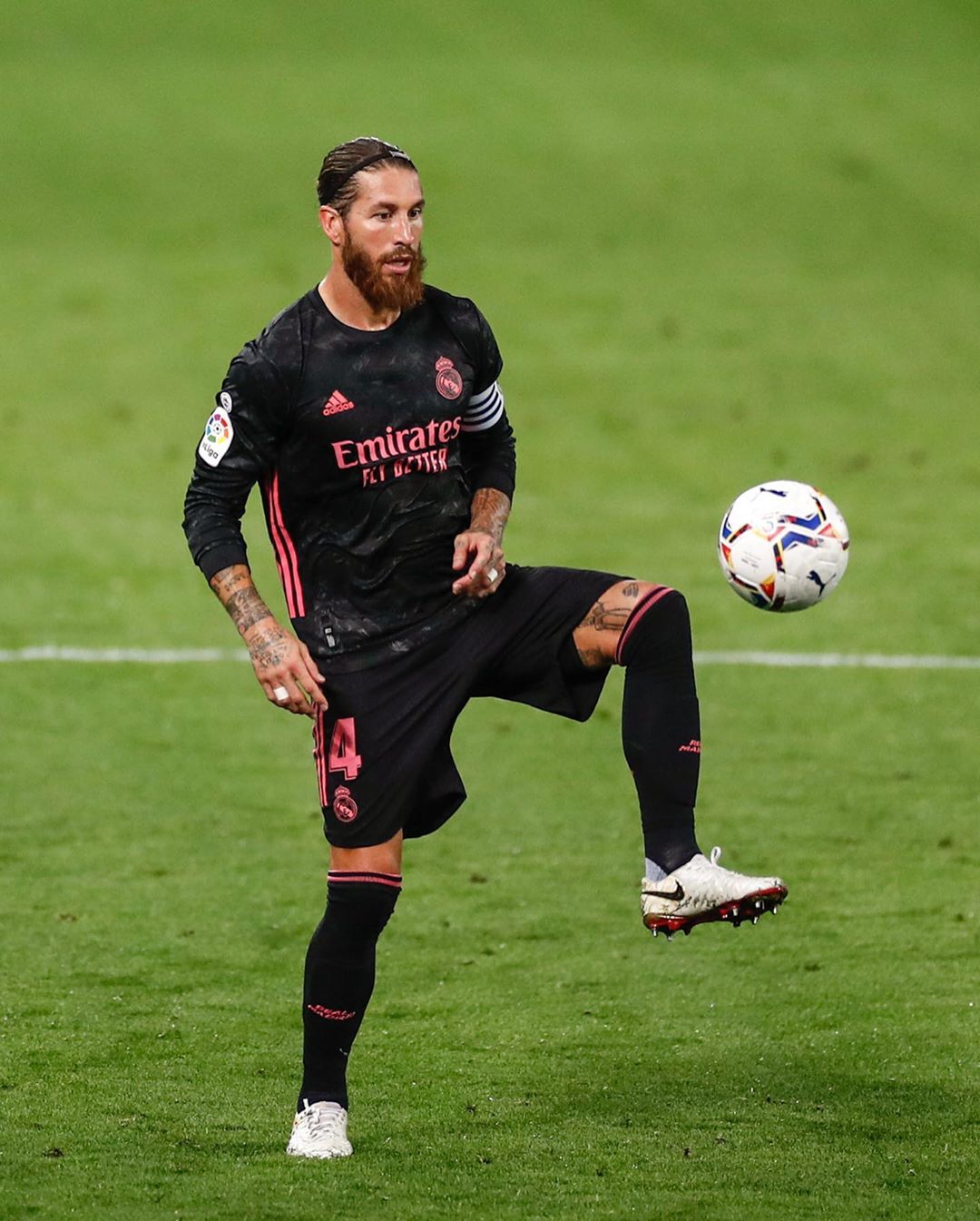 realmadrid发布了一条更新,快来看看吧!