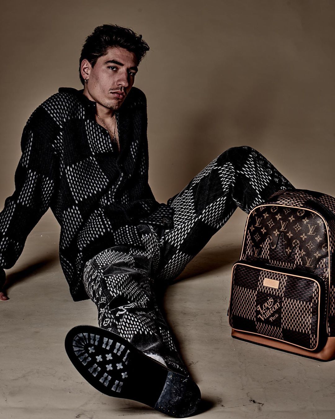 hectorbellerin发布了一条更新快来看看吧