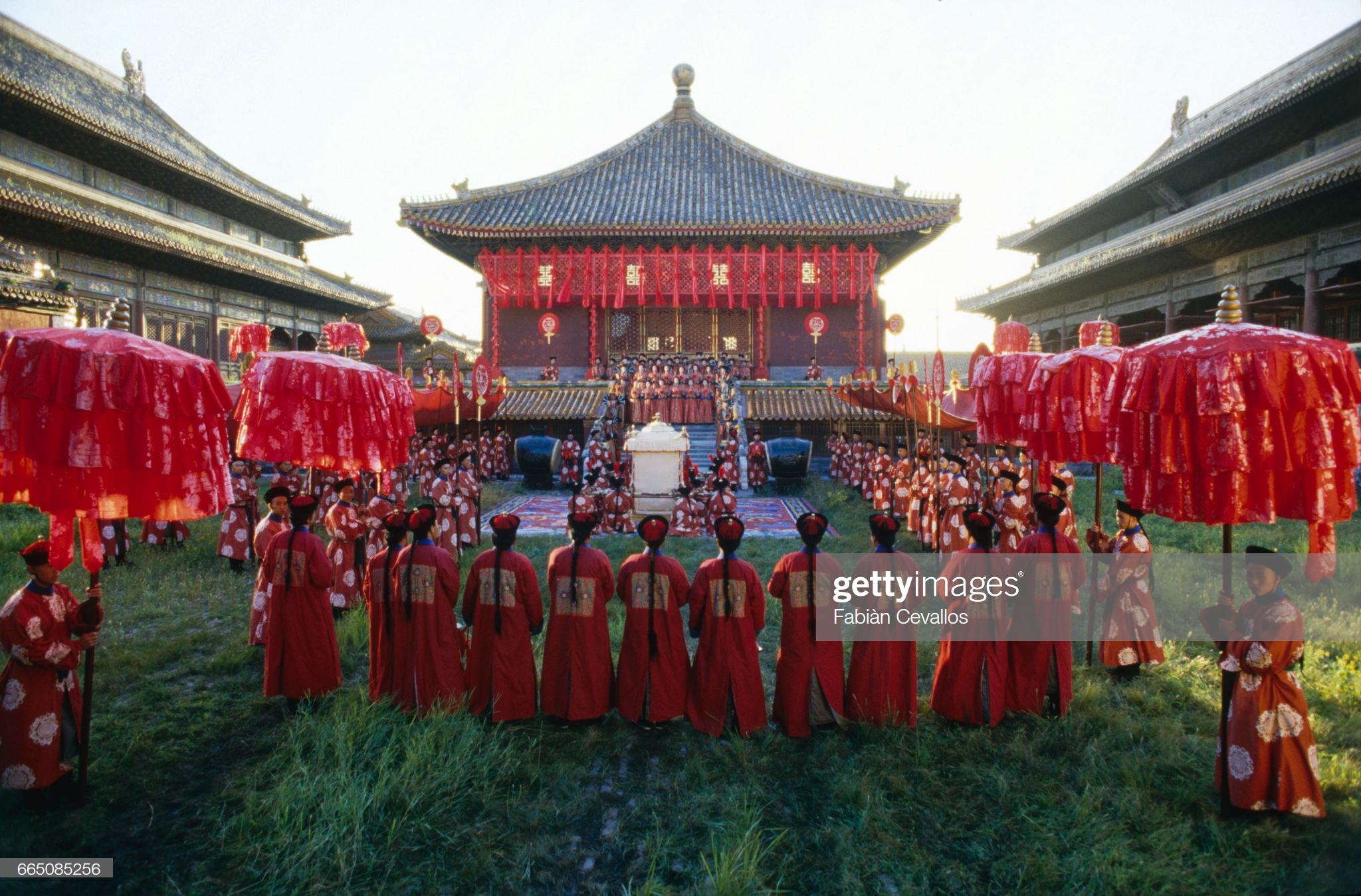 《末代皇帝》花絮高清照,这可是第一个在紫禁城拍摄的国外剧组啊 zt