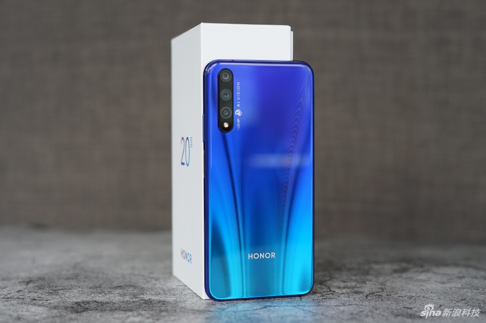 李现代言荣耀20s蝶羽蓝配色手机图赏你给几分zt