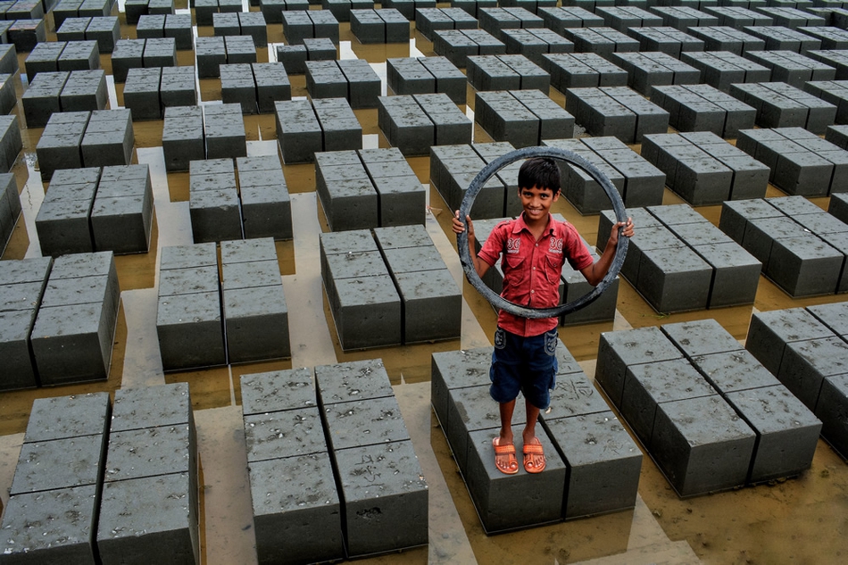 画龙点睛之笔 浩大构图中的视觉支点