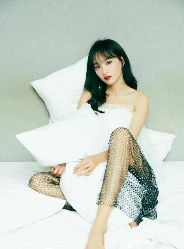 snh48黄婷婷清新靓丽写真,自然美感,洋溢青春气息 zt