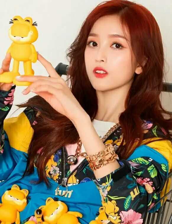 吴宣仪清新自然唯美写真,少女感十足,什么水平? zt