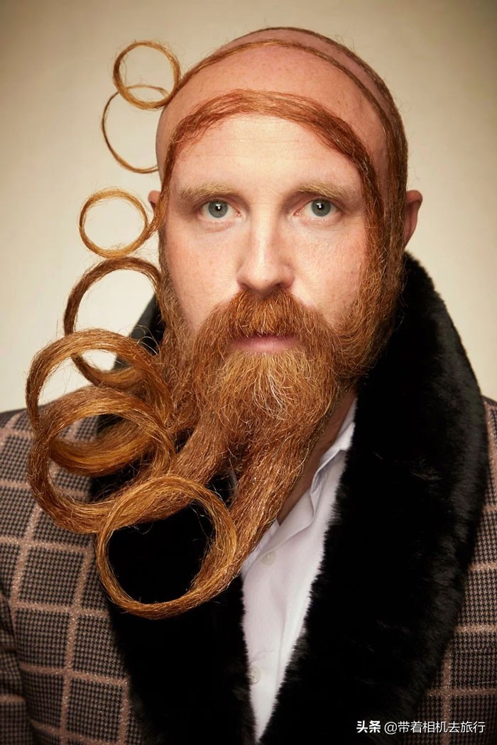 留胡子的男人太邋遢?他们把胡子留出了"艺术范儿" zt