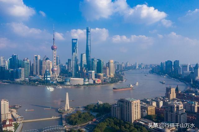 在乍浦路桥上航拍陆家嘴 无论晴天阴天还是白天黑夜 景色都很美 虎扑 在乍浦路桥上航拍陆家嘴 无论晴天阴天还是白天黑夜 景色都很美 虎扑