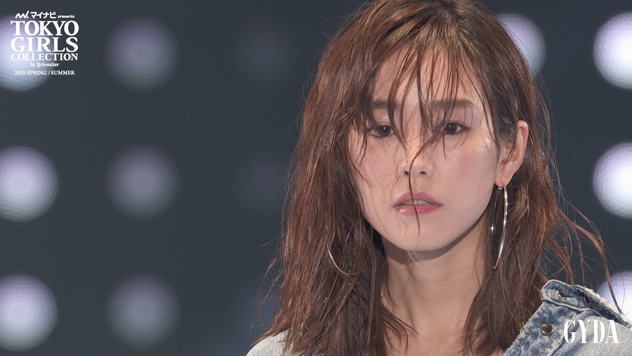 东京女孩 吧花桐谷美玲的走秀名场面 这个湿发真的绝了 虎扑