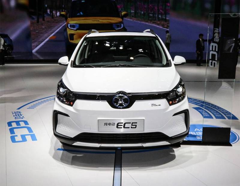 延续ex360设计,北汽新能源ec5预售11万元起,7月20日上市