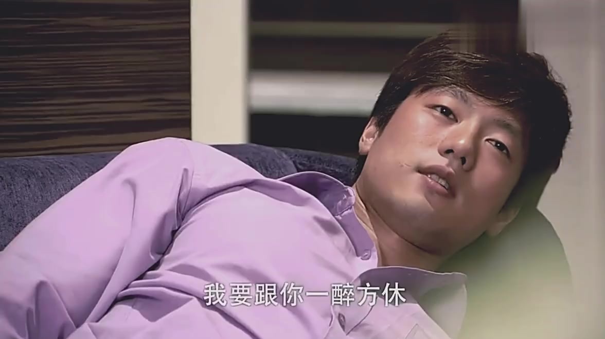 品如的反击偷偷下药迷魂世贤林品如竟然趁机拍亲密合照zt