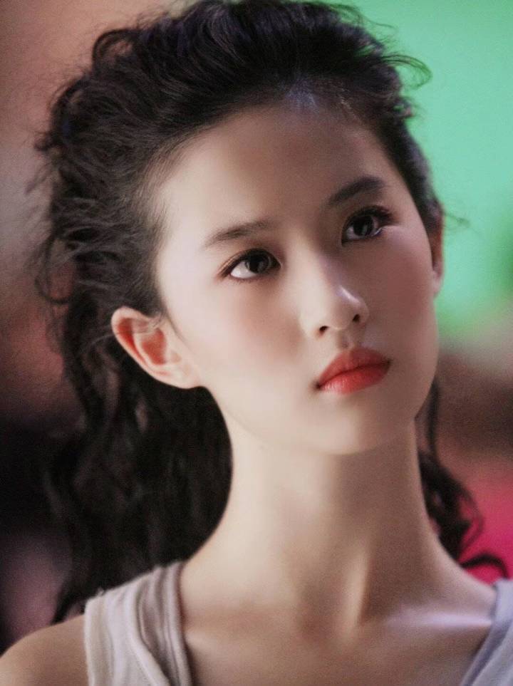 没刘海的刘亦菲,你们喜欢吗? zt